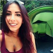 Neolaureata in lingue impartisce lezioni e ripetizioni di inglese fino al livello B1